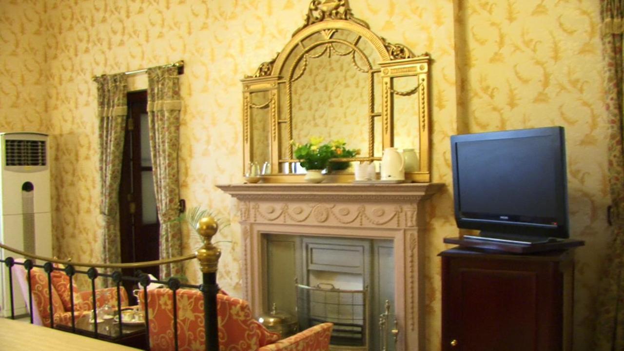 Gajner Palace-Heritage By Hrh Group Of Hotels Luaran gambar