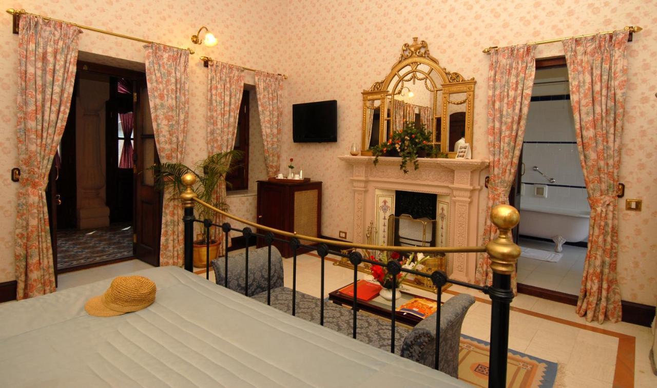 Gajner Palace-Heritage By Hrh Group Of Hotels Luaran gambar